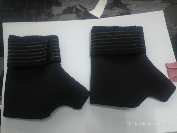 Premium Thumb Brace Guard – Adjustable Support Gloves for Thumb & Wrist Pain Relief, Soft Breathable Half Finger Boxing 